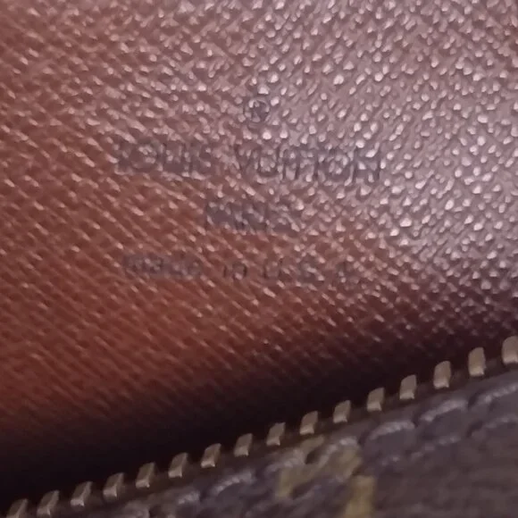 💎 Louis Vuitton Papillon Monogram 28💎 - Picture 2 of 14